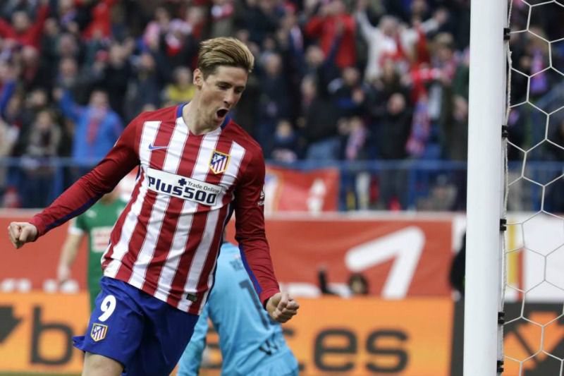 Torres celebra un gol con Atleti