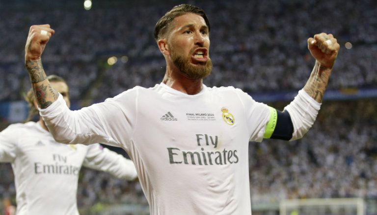 Sergio Ramos festeja su anotación en San Siro