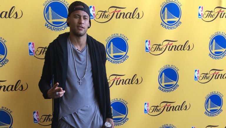 Neymar en el estadio de Golden State