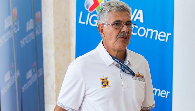 Tuca Ferretti durante el Draft de la Liga MX