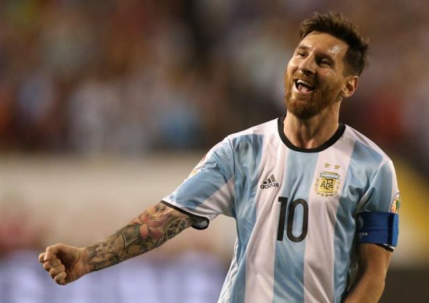 Messi celebra su segundo gol contra Panamá