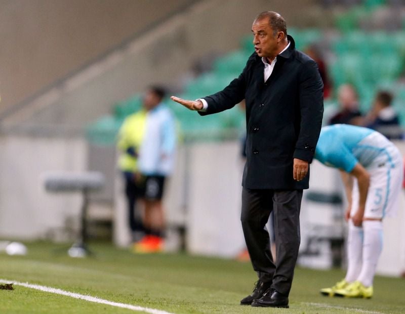 El técnico de Turquía, durante un partido de su selección