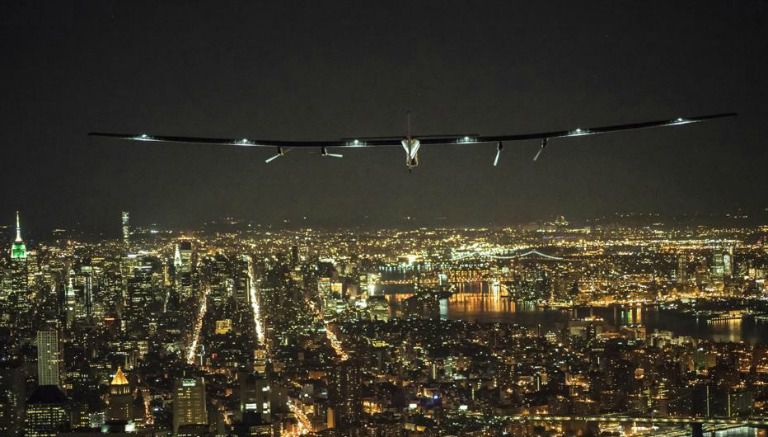 El Solar Impulse II, a su llegada a Nueva York