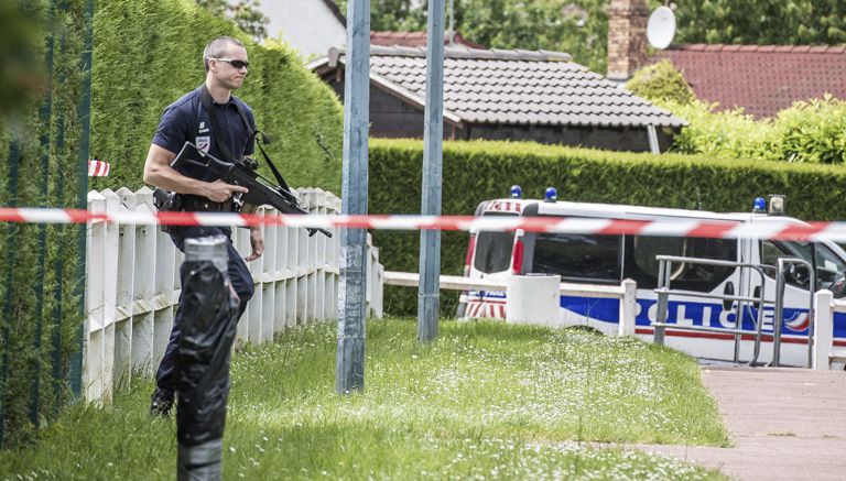 Lugar donde fueron asesinados dos policías franceses