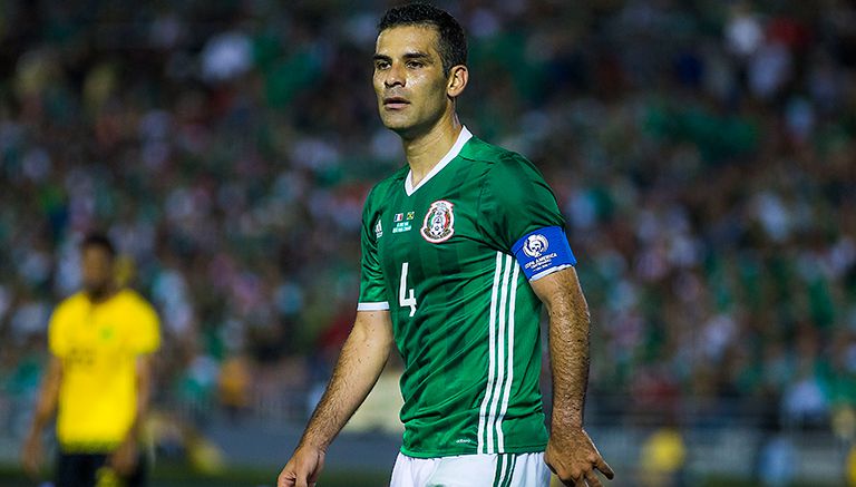 Rafa Márquez en un partido con el Tri