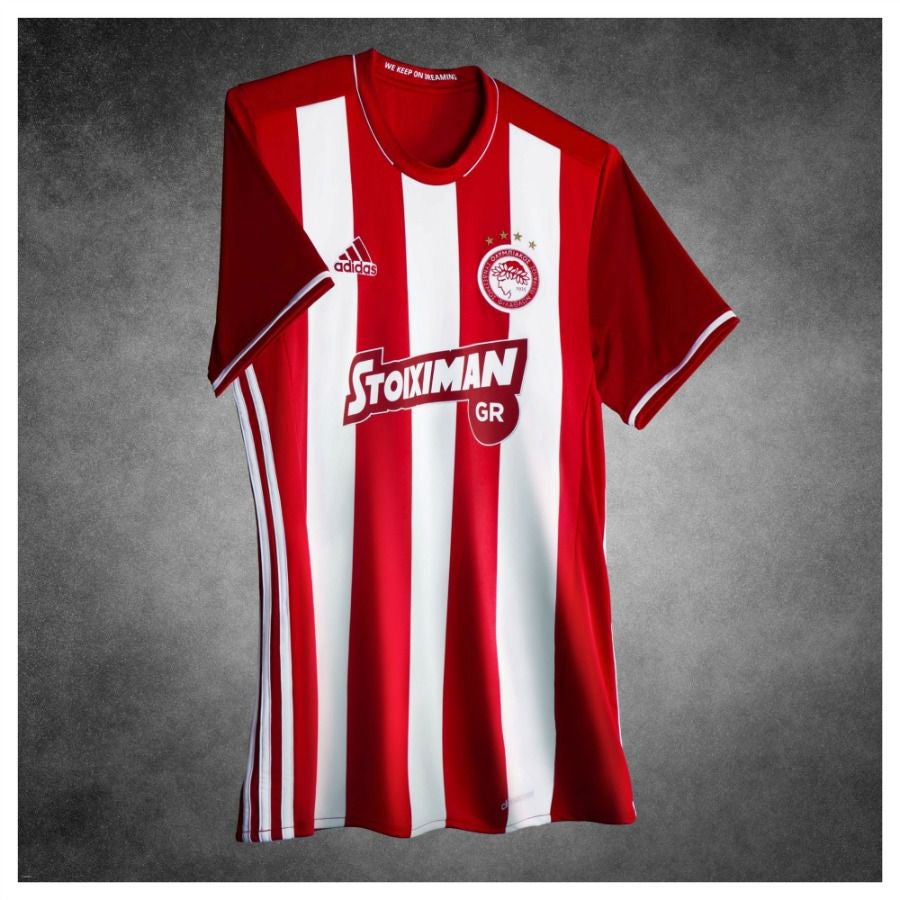 Nueva playera del Olympiacos para la campaña 2016-17