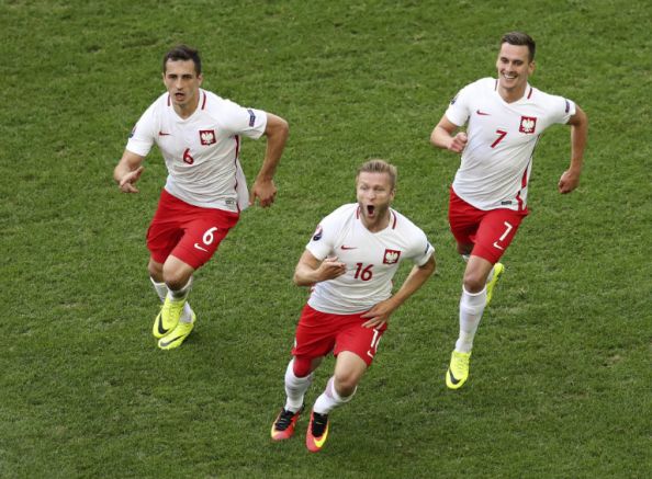 Blaszczykowski celebra anotación del gol