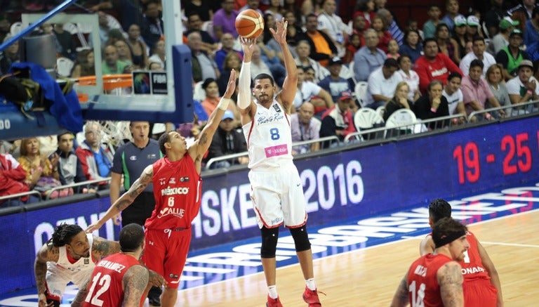 Vassallo manda un tiro en la Final del Centrobasquet