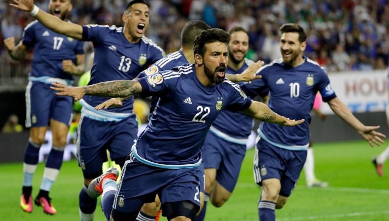 Lavezzi celebra un gol con la selección argentina