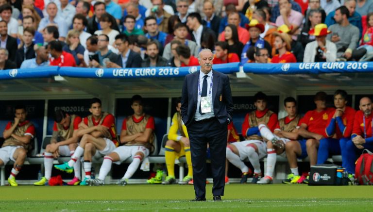 Vicente Del Bosque durante el encuentro entre España e Italia por Octavos de Final de Eurocopa