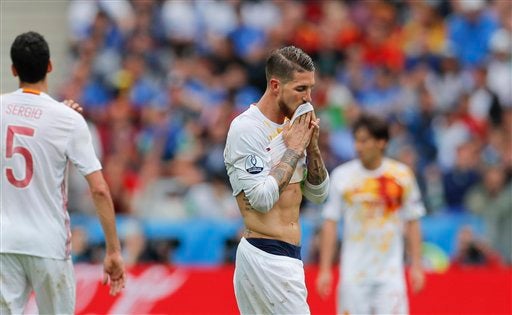 Ramos se lamenta tras gol de Italia