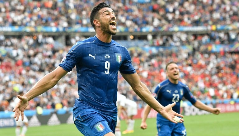 Graziano Pellè, celebra un gol con Italia en la Eurocopa 2016