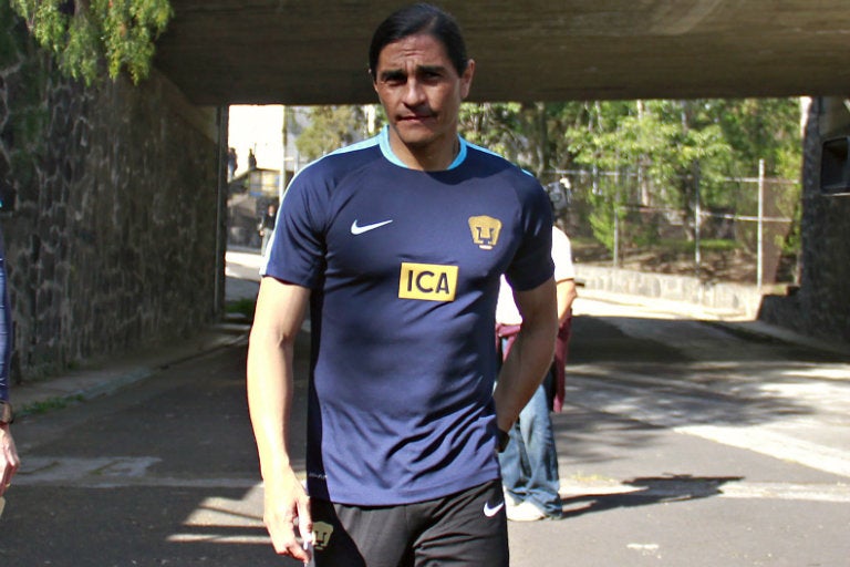 Palencia previo a entrenamiento con Pumas