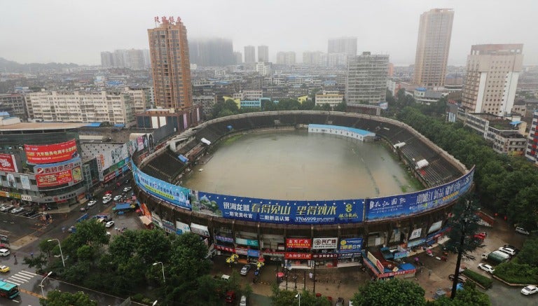 Así luce el estadio chino tras la intensa lluvia