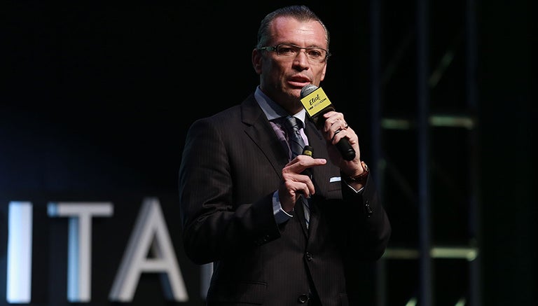 José Luis Higeura, en presentación de Chivas TV