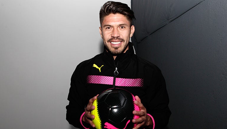 Oribe Peralta, en evento de Puma Tricks 