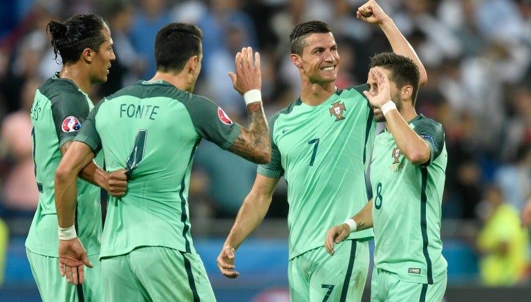 CR7 y compañía, celebrando el pase a la Final de la Euro 