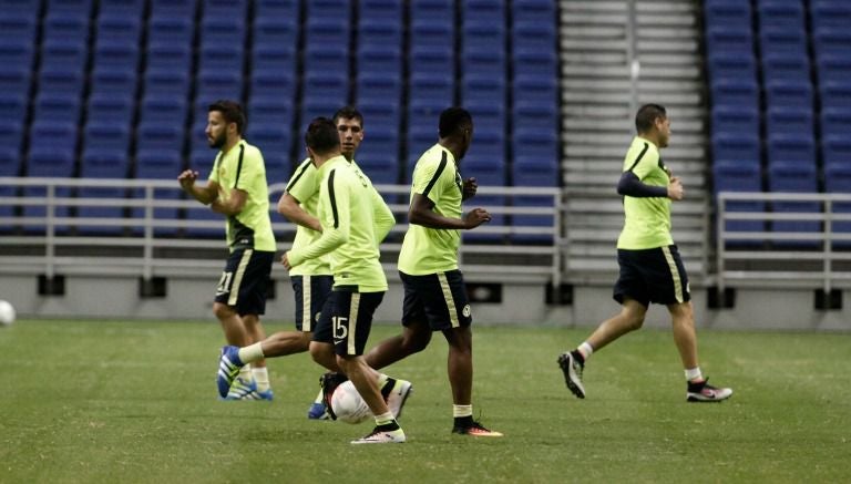 El equipo entrenó en el Alamodome en San Antonio, Texas