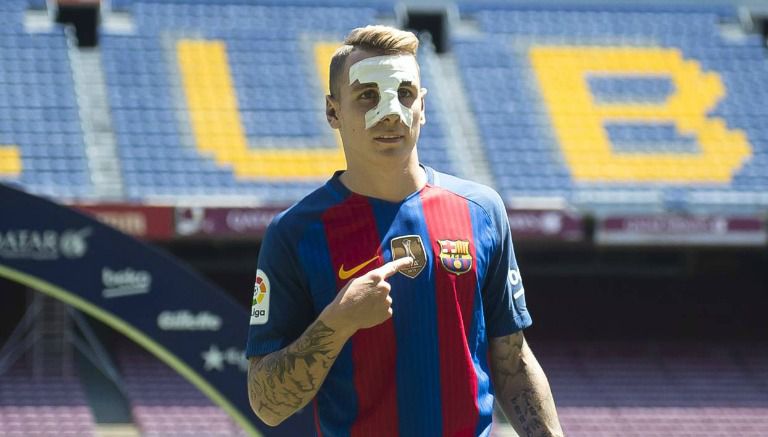 Lucas Digne, nuevo jugador del Barcelona 