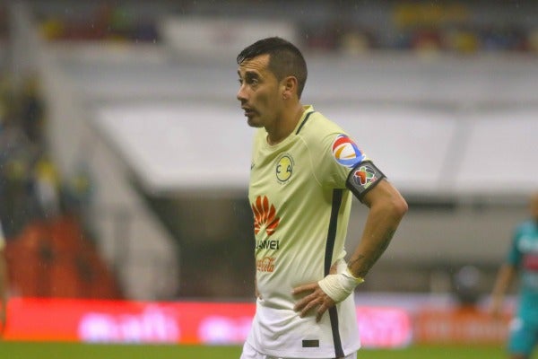 Rubens Sambueza durante el encuentro América vs Chiapas