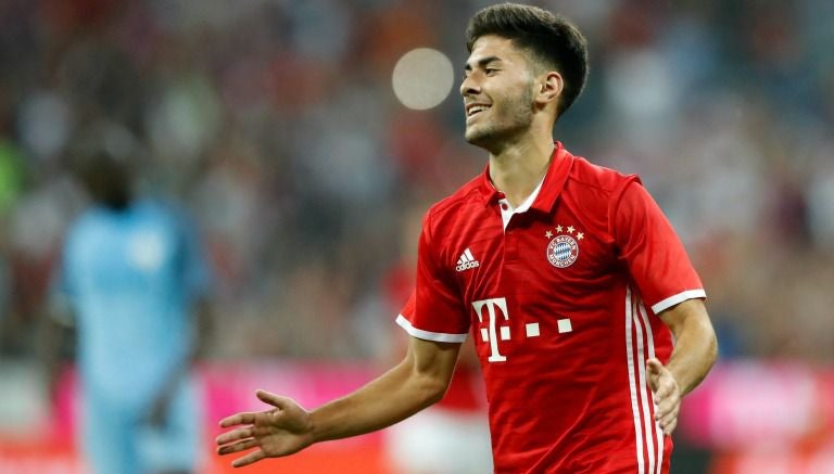 Erdal Oztuerk celebra el tanto convertido en el Bayern Munich-Manchester City