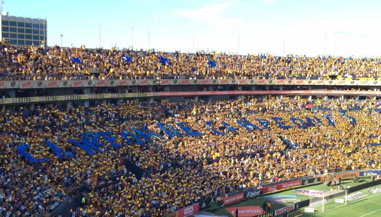 Seguidores de Tigres forman el mosaico