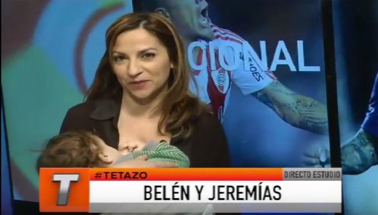 En cámara, la periodista argentina María Belén Musolino amamanta a su hijo, Jeremías