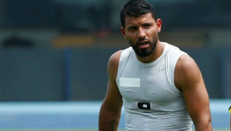 Kun Agüero luce más corpulento que la temporada pasada