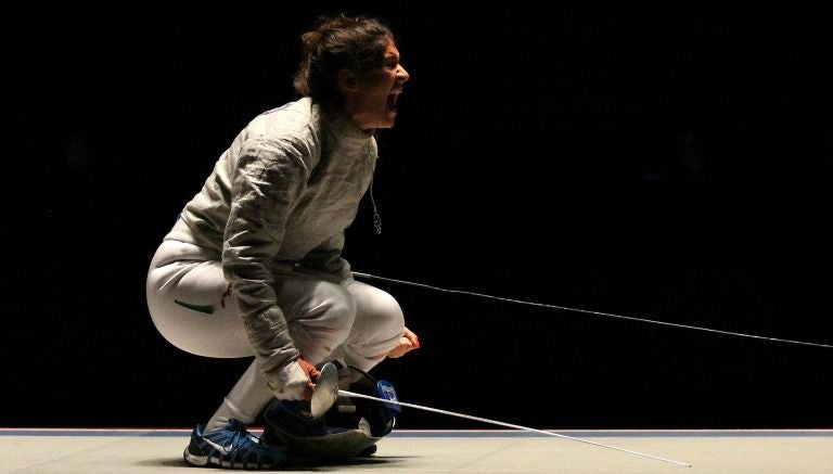 Paola Pliego, durante una competencia de esgrima