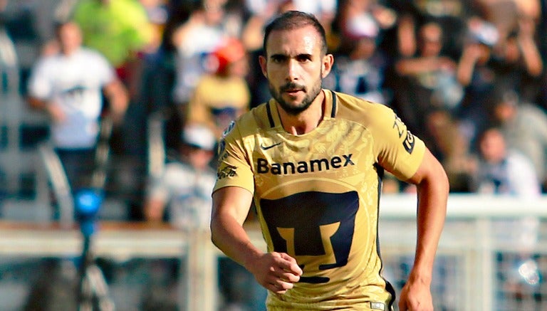 Castro en un partido de los Pumas