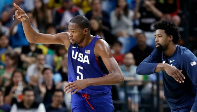 Kevin Durant durante el partido contra China en JO