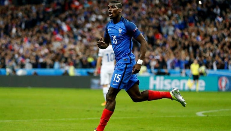 Pogba festeja un gol en la Eurocopa de Francia