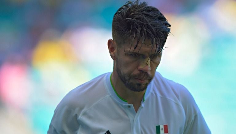 Oribe Peralta, durante el partido del Tri Olímpico frente a Fiji