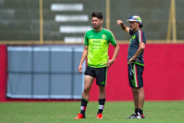 Oribe y el Potro Gutiérrez en un entrenamiento de México