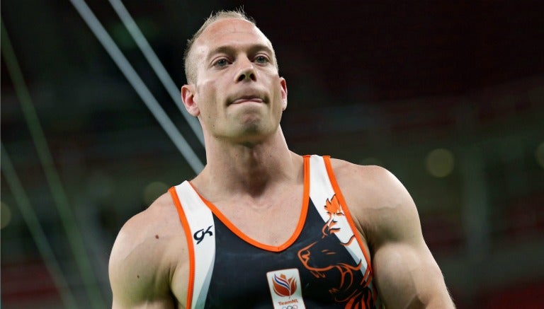 El atleta holandés, Yuri van Gelder, entrena en el Arena de Río