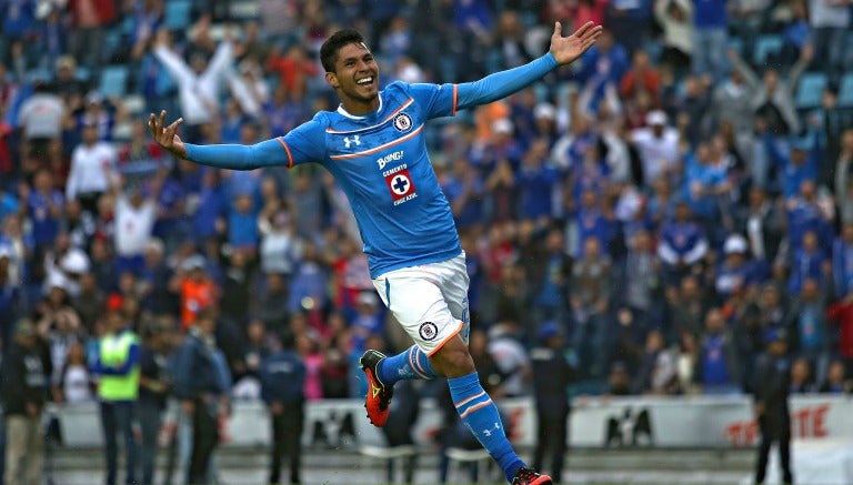 Jorge Benítez celebra un gol con La Máquina