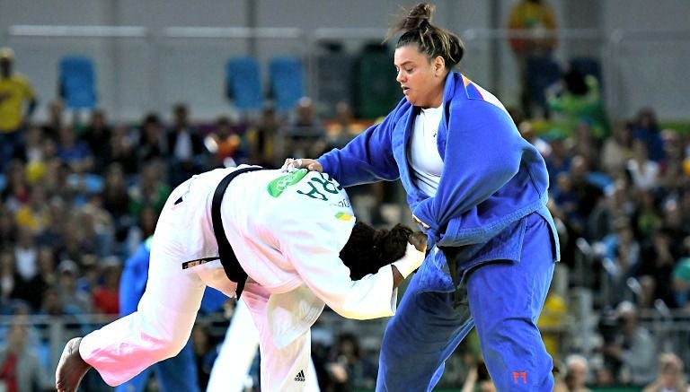 Vanessa Zambotti contra la francesa Emilie Andeol, en Río 2016