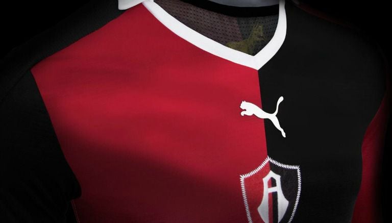 Parte de la camiseta del Centenario de Atlas