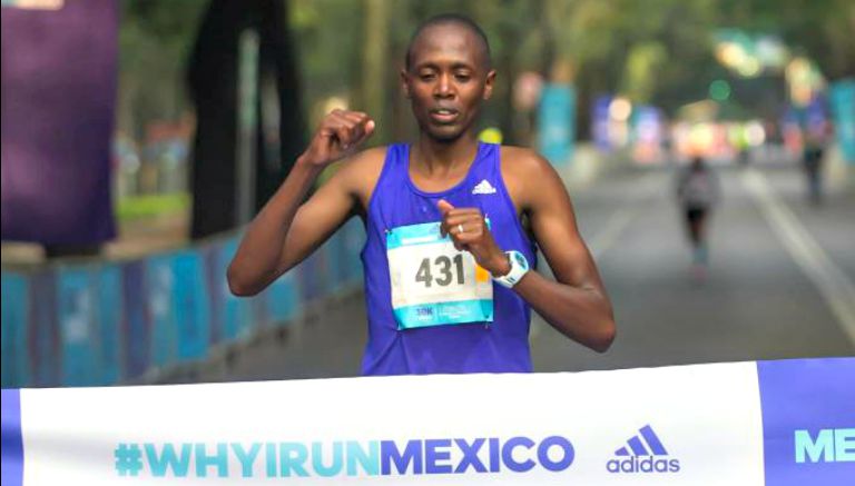 El keniano Elisha Korir gana el Split 30k