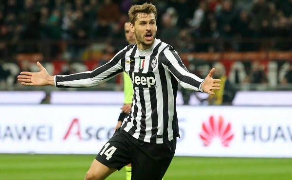 Fernando Llorente celebra un gol con la Juve