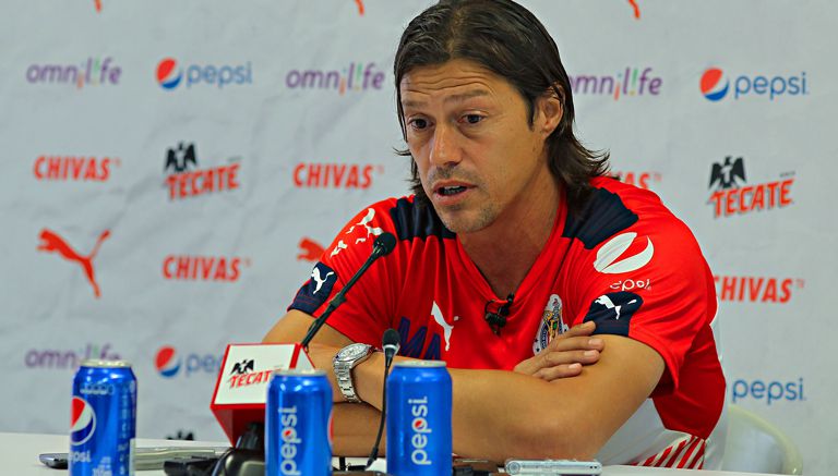 Matías Almeyda habla en conferencia de prensa