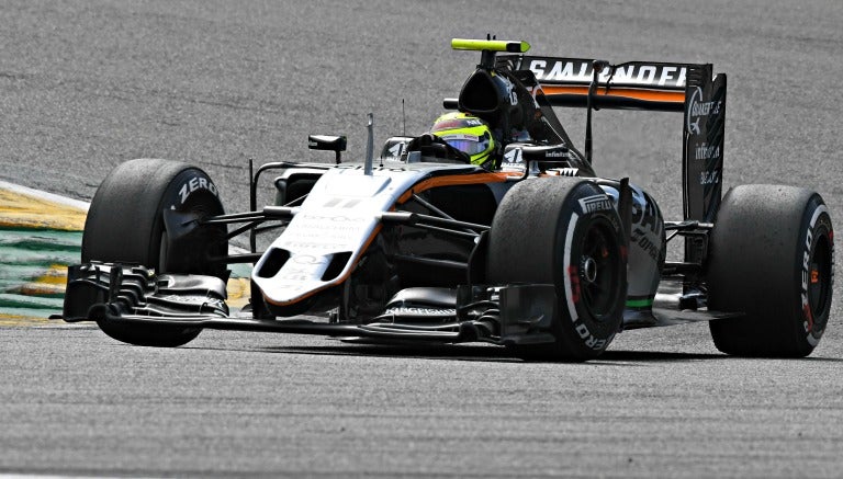 Checo Pérez, durante el Gran Premio de Bélgica