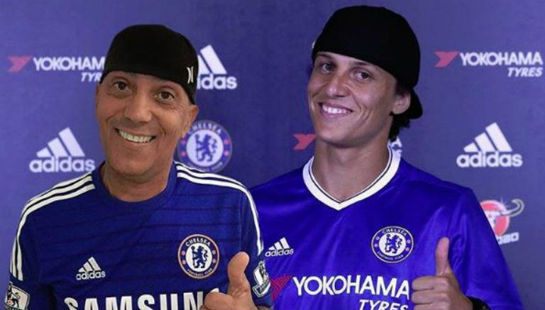 Fotomontaje de David Luiz con su papá