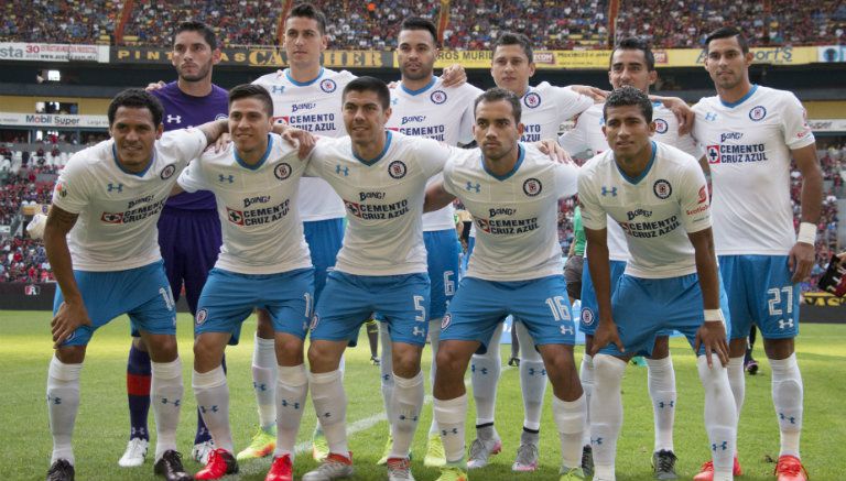 Once inicial de Cruz Azul en juego contra Atlas