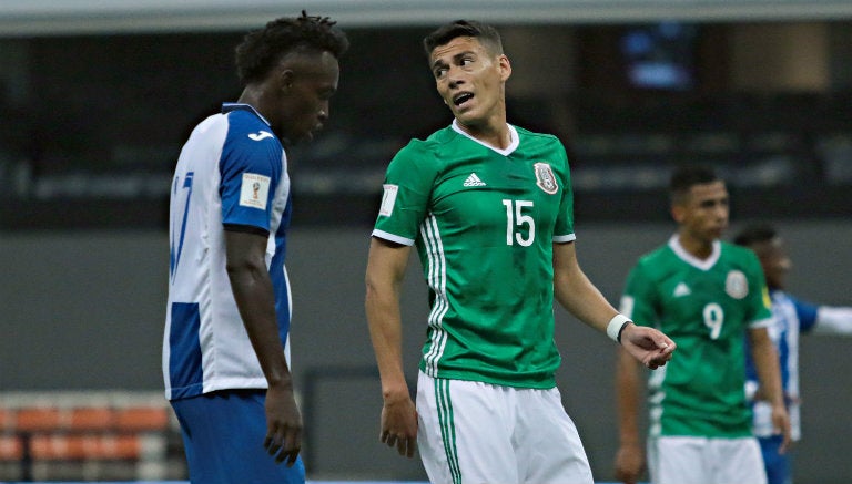 Moreno muestra molestia en juego contra Honduras