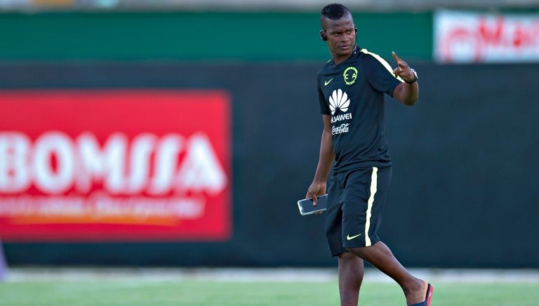 El jugador en un entrenamiento de las Águilas