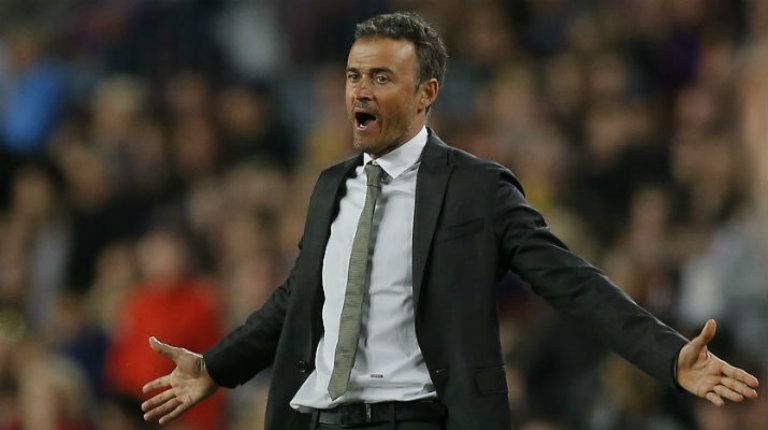 Luis Enrique reclama durante un partido