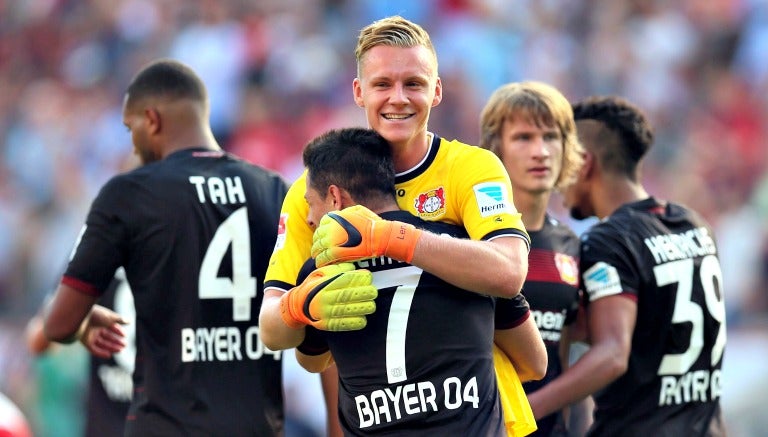 Leverkusen festeja triunfo contra el Hamburgo