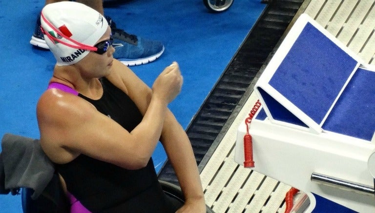 La nadadora mexicana, Nely Miranda, previo a la Final de los 150 m. combinado