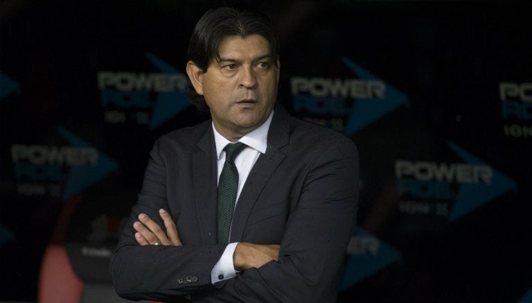 Saturnino Cardozo observa juego de Chiapas